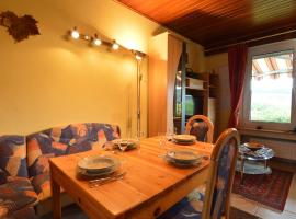 Cozy Holiday Home in Boevange Clervaux with Garden，位于Boevange-Clervaux的度假短租房