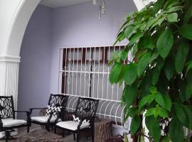 Hostel Mamy Dorme，位于巴兰基亚Romantic Museum of Barranquilla附近的酒店