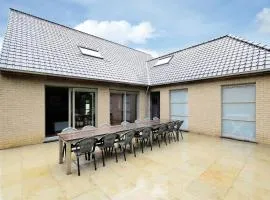 Luxuriou Villa with Saunas