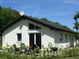 Bungalow near Eifel Ski Lift，位于Kopp的简易别墅