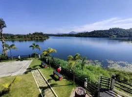 Casa Lake View Resort Wayanad