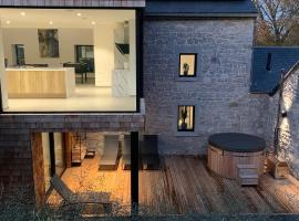 La cachette dans le verger，位于Foy-Notre-Dame的酒店