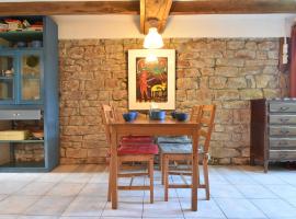 Holiday Home in Saizy with Stargazing Garden，位于Vignol的酒店