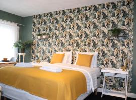 Bed & Breakfast Hotel Zandvoort，位于赞德沃特的酒店