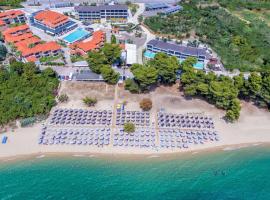 Lagomandra Beach Hotel，位于拉戈曼德拉的度假村