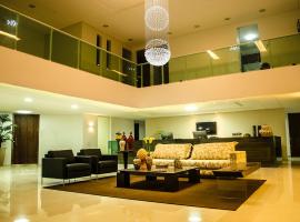 Porto da Serra Hotel，位于格拉瓦塔的酒店