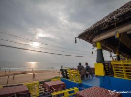 Varkala Marine Palace，位于瓦尔卡拉的酒店