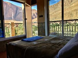 La Petite Gorge, Hôtel & Restaurant Todra Gorge，位于廷吉尔的酒店