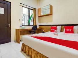 Vaccinated Staff - OYO 90037 Rumah Verde，位于茂物的酒店
