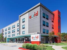 avid hotels - Bentonville - Rogers, an IHG Hotel，位于本顿维尔阿肯色西北地区机场 - XNA附近的酒店