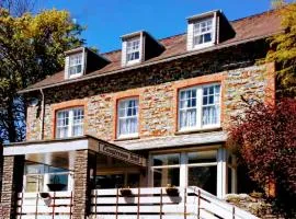The Countryman Hotel