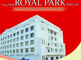 Hotel Royal Park Kakinada，位于卡基纳达科林加野生动物保护区附近的酒店