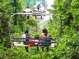 Bamboo - Sleeps 6 - Garden - Parking，位于Bamboo的酒店