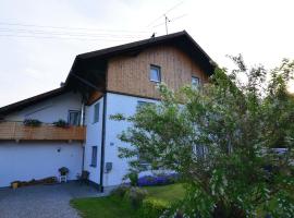 Apartment in Lechbruck Bavaria with garden，位于莱希布鲁克的酒店