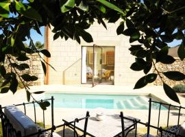 Masseria Corte degli Aromi，位于Palmariggi的酒店