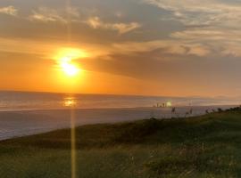 POUSADA GIRASSOL，位于萨夸雷马的酒店