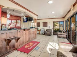 Econo Lodge Lubbock I-27，位于拉伯克的酒店