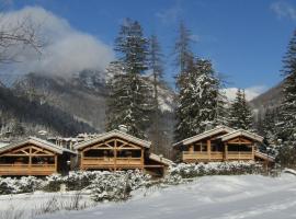 Chalets Grands Montets，位于夏蒙尼-勃朗峰阿根蒂尔滑雪学校附近的酒店
