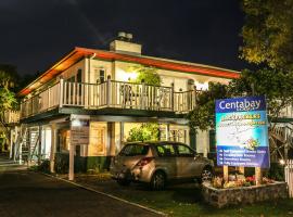 Centabay Lodge and Backpackers，位于派西亚的酒店