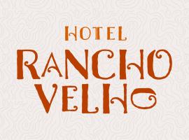 Hotel Rancho Velho，位于Sêrro的酒店