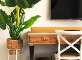 Fremantle Boutique Accommodation - Maand Up，位于弗里曼特的酒店