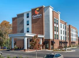 Comfort Inn & Suites Downtown near University，位于塔斯卡卢萨的酒店