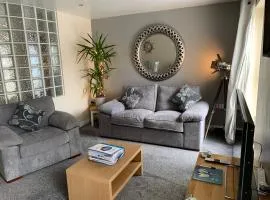 Harbour View luxury comfortable Holiday Apartment