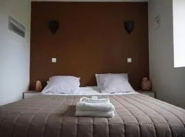 Domaine des Pierres Jumelles-balade à cheval-chambre d'hôtes Mayenne