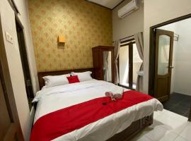RedDoorz near Mojokerto Train Station，位于Soko的酒店