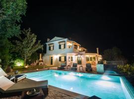 Villa Magnolia Corfu，位于帕拉马的度假屋