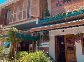 Hotel Boutique Britanico，位于格拉玛多的酒店
