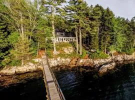 Maine Waterfront Luxury Retreat