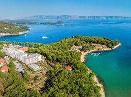 Hotel Hvar，位于耶尔萨的酒店