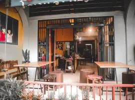 Thaweesuk Heritage Homestay