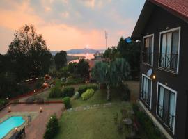 Jayshin Lake Vaitarna Resort - Igatpuri，位于伊加特普里的酒店