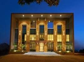 Hotel Shlok (Pure Veg)，位于戈尔哈布尔的酒店