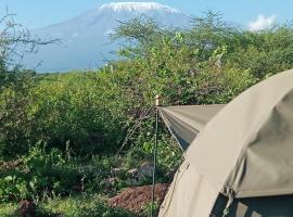 Amboseli Cultural Camping，位于安博塞利Tsavo National Park West附近的酒店