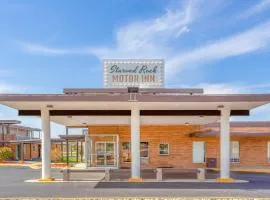 Starved Rock Motor Inn