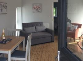 Cosy stylish 1-Bed Apartment in South Armagh，位于Cullyhanna的公寓