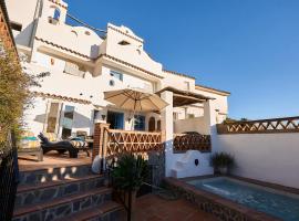 Townhouse in Gaucin an Andalusian White Village，位于高辛的别墅