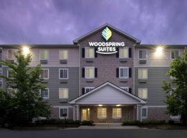 WoodSpring Suites Raleigh Apex，位于埃佩克斯的酒店