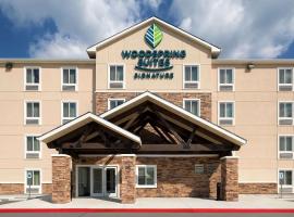 Woodspring Suites Houston IAH Airport，位于亨博尔的酒店