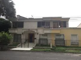 Casa Castillo Cali