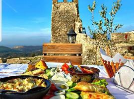 ROOMS EMILIANO Castle of Kruja，位于克鲁亚的酒店