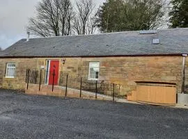 2-Bed Barn Hot Tub & Pet Friendly near Muirkirk