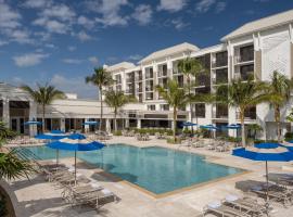 Opal Grand Oceanfront Resort & Spa，位于德尔雷比奇的酒店