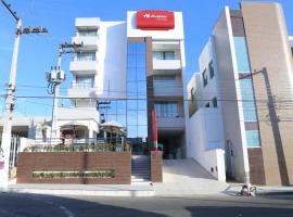 Avelan Plaza Hotel，位于Nossa Senhora da Glória的酒店