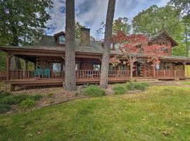 Hot Tub, Grill: Hilltop Log Cabin in Hot Springs!