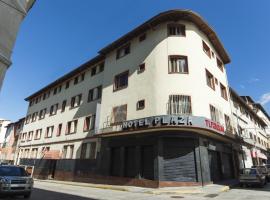 Hotel Plaza CA，位于MéridaTeleferico de Merida附近的酒店