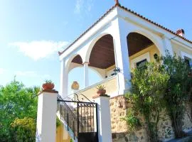 Picturesque Villa in Limnos + Enclosed Garden + Sea View